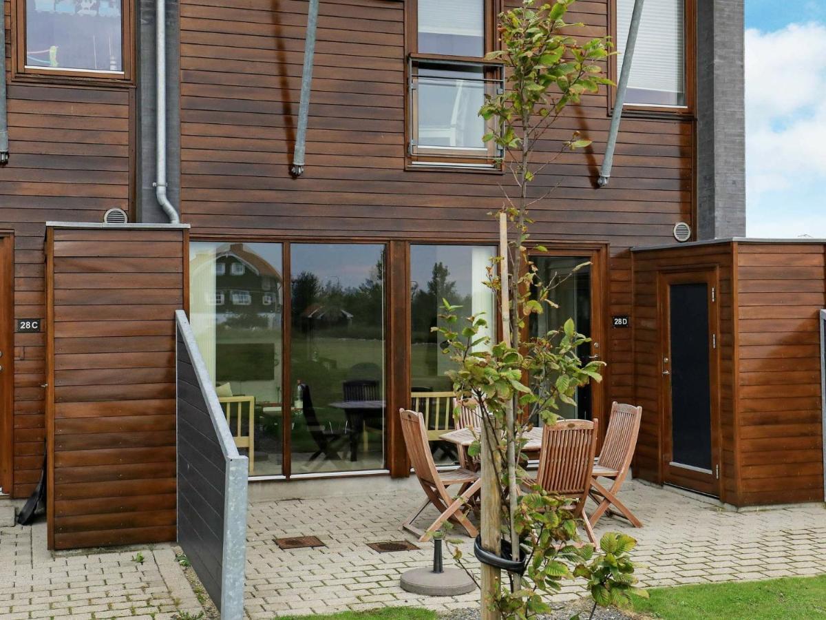 4 Person Holiday Home In Богенсе Екстер'єр фото